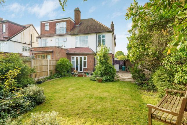 Magdalen Road, Earlsfield, London, SW18 3 bed semi