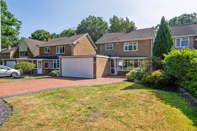 Woodlea Drive, Solihull 3 bed detached house for sale