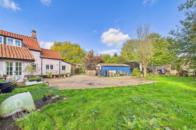 St. James Plain, Chequers Lane... 3 bed property for sale