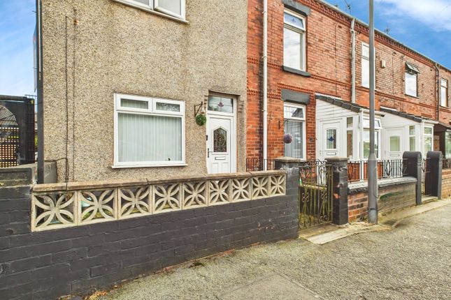 Chapel Street, Haydock, WA11 2 bed end of terrace house for sale