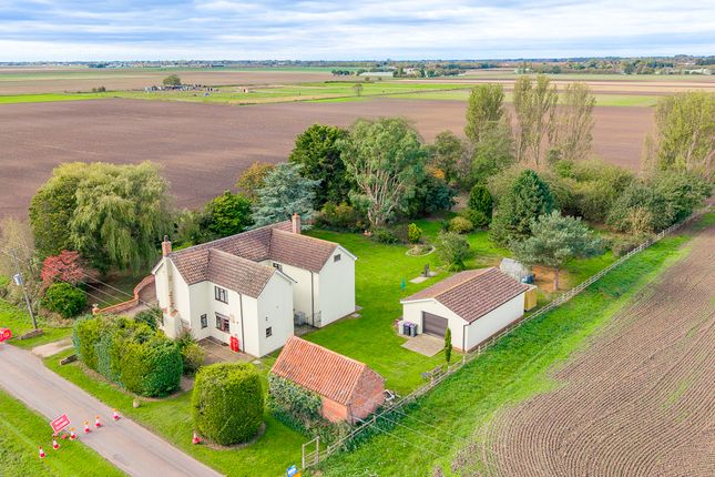 Poppy Pole Lane, Stickford, PE22 5 bed detached house for sale