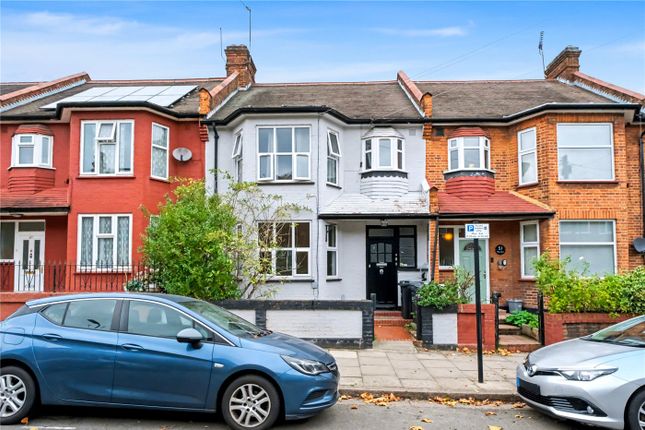 Cleveleys Road, London, E5 2 bed apartment for sale