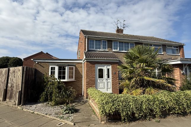 2 bedroom semi-detached house for sale