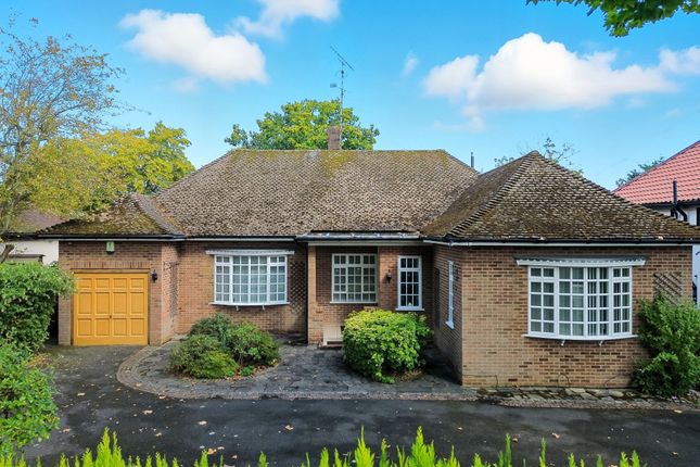 Mount Avenue, Brentwood 3 bed bungalow for sale