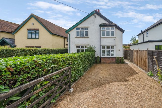 Grimsdells Lane, Amersham HP6 3 bed semi