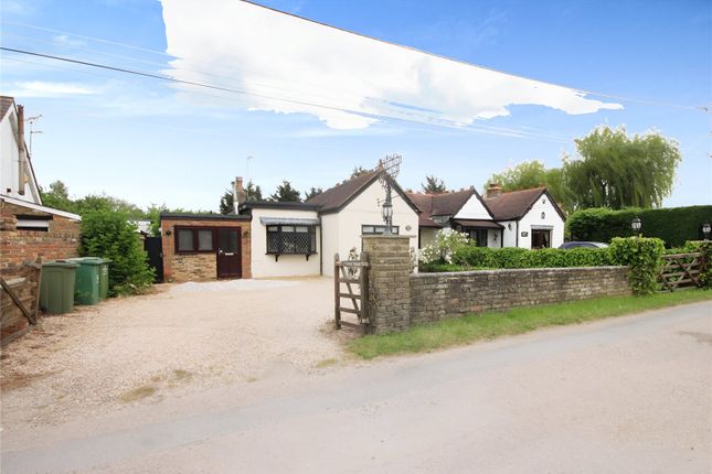 Upper Park Road, Wickford, Essex, SS12 3 bed bungalow for sale