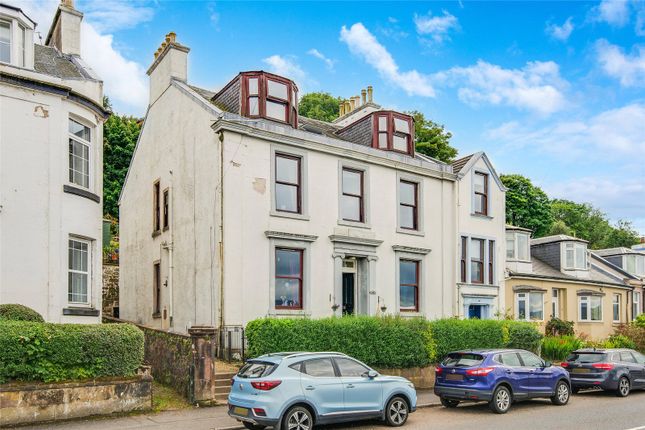 4 bedroom flat for sale