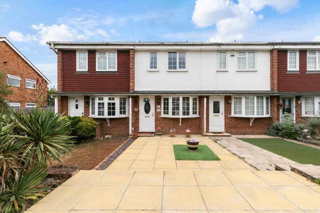 Larkspur Way, West Ewell 2 bed terraced house for sale
