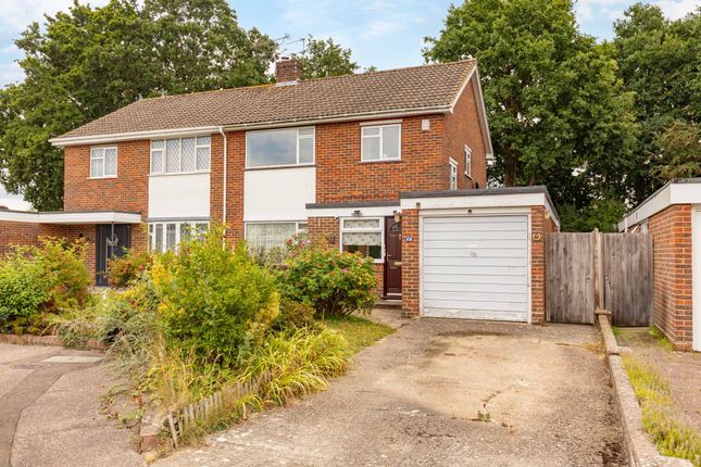 Hylands Close, Crawley RH10 3 bed semi