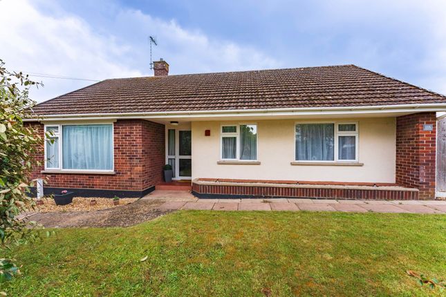 Hollingsworth Road, Lowestoft 3 bed detached bungalow for sale