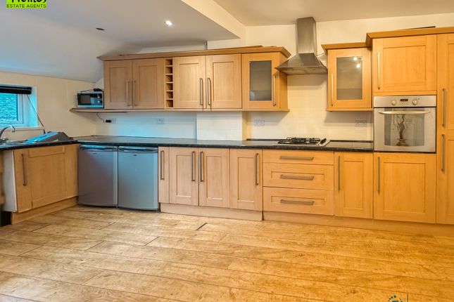 2 bed terraced house