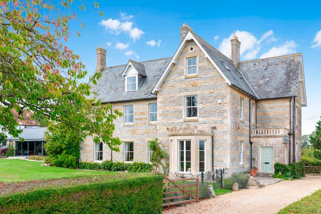 7 bedroom detached house for sale