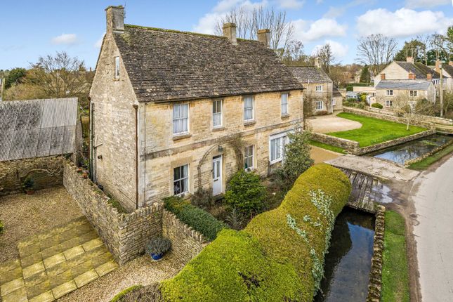 High Road, Ashton Keynes 4 bed detached house for sale