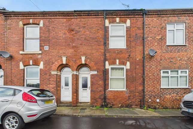 Mill Lane, Castleford 2 bed terraced house for sale
