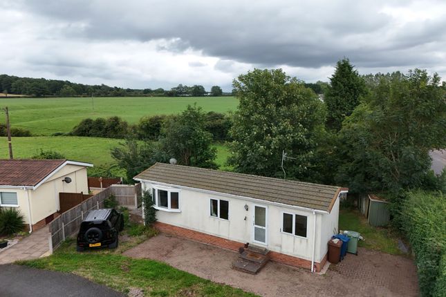 Stafford ST18 1 bed park home for sale