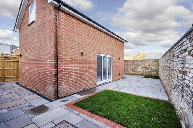 Plot 4 Grosvenor Mews, Royal... 3 bed detached house for sale