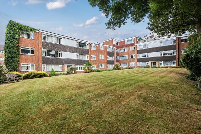 Deer Park Close, Kingston Upon... 2 bed flat for sale