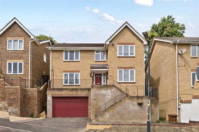 Peacock Rise, Walderslade, Kent, ME5 5 bed detached house for sale