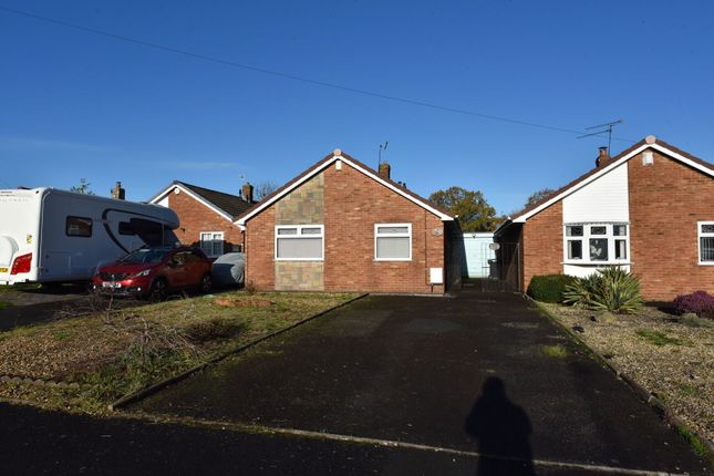 Lydgate Road, Kingswinford DY6 3 bed detached bungalow for sale
