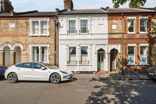 Windsor,  Berkshire,  SL4 3 bed terraced house for sale