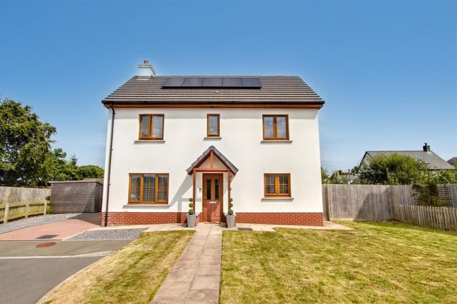 Maes Rheithordy, Cilgerran, Cardigan 3 bed detached house for sale