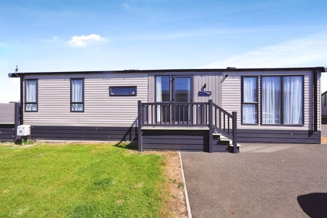 2 bedroom park home for sale