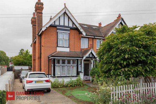 4 bedroom semi-detached house for sale
