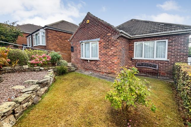 Bents Lane, Dronfield, Derbyshire, S18 3 bed detached bungalow for sale