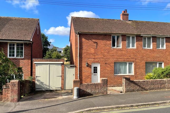 2 bedroom semi-detached house for sale