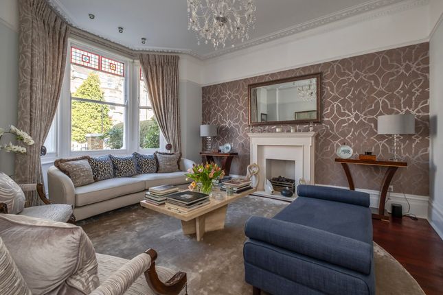 6 bedroom house for sale
