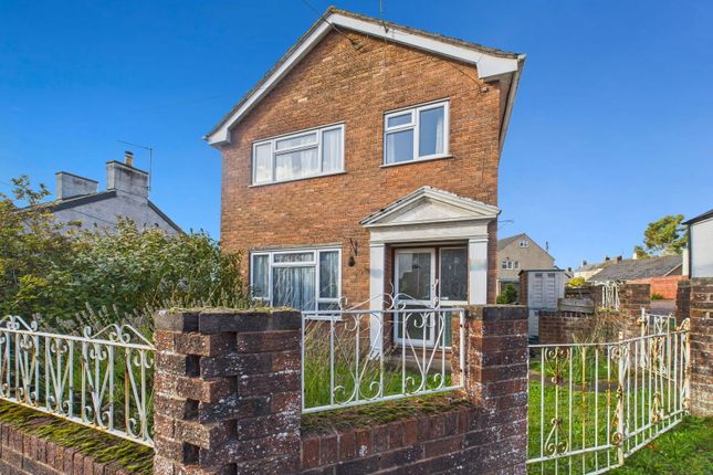 Flaxley Street, Cinderford GL14 3 bed detached house for sale