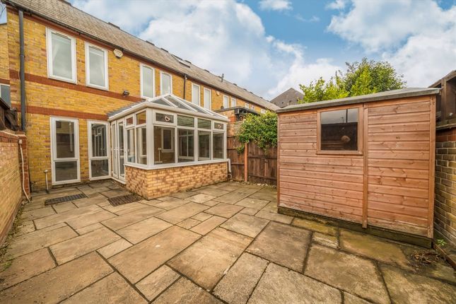 Lime Close, London E1W 3 bed end of terrace house for sale