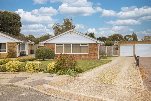Rhodes Gardens, Broadstairs, Kent, CT10 3 bed bungalow for sale