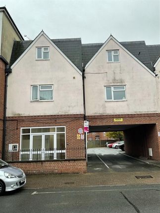2 bed flat