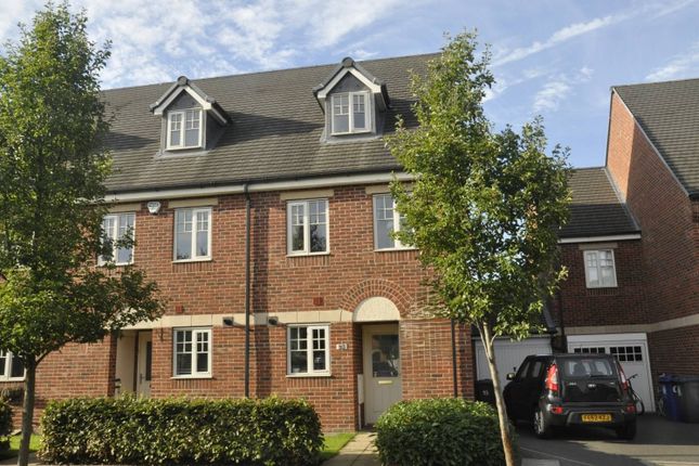 3 bed semi-detached house