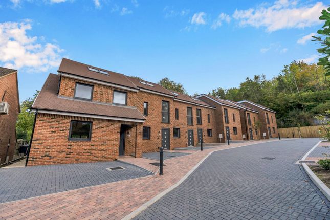 Quail Gardens, South Croydon, CR2 4 bed end of terrace house for sale