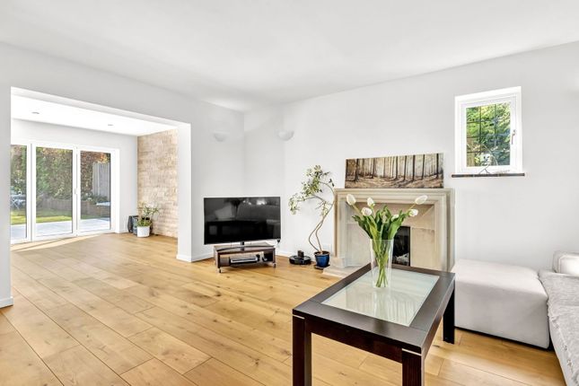 Dome Hill, Caterham CR3 3 bed detached house for sale