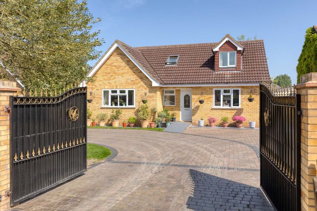 Baldock Road, Hitchin SG5 3 bed detached house for sale