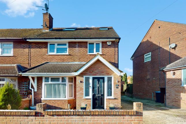 New Park Drive, Hemel Hempstead 4 bed semi