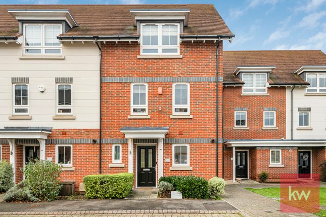 Kingfisher Drive, Maidenhead... 3 bed end of terrace house for sale