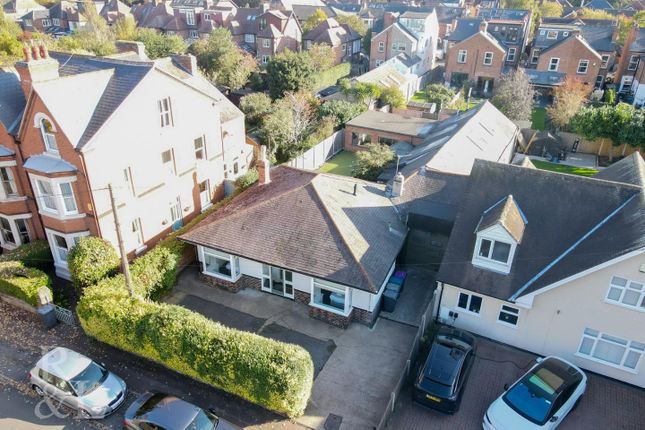 3 bed detached bungalow