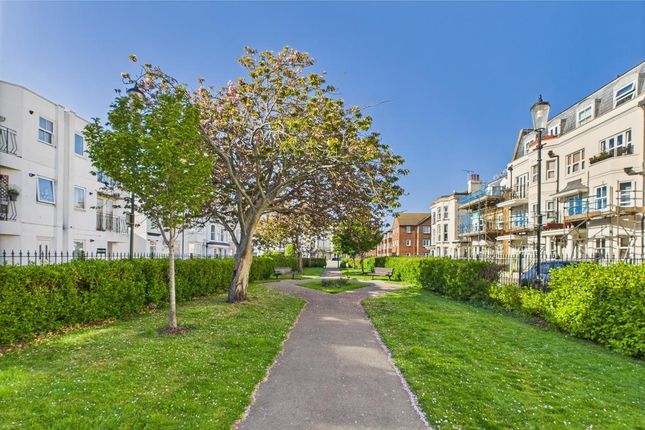 24 The Steyne, Bognor Regis 2 bed apartment for sale