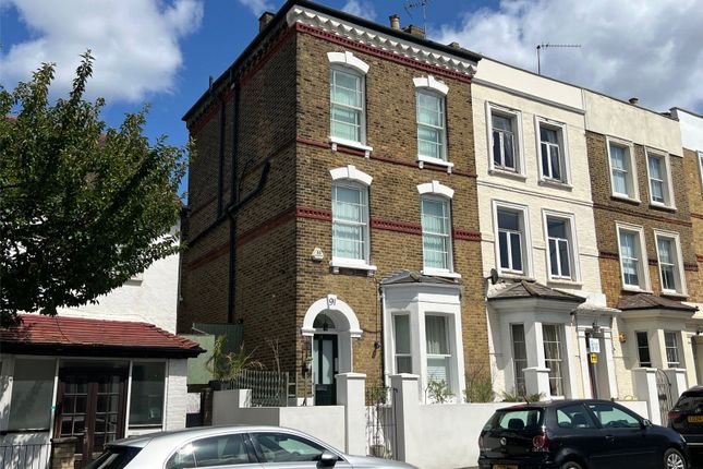 North End Road, Golders Green, NW11 4 bed end of terrace house for sale