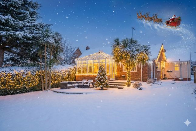 4 bedroom detached bungalow for sale