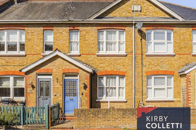 Century Road, Hoddesdon 3 bed terraced house for sale