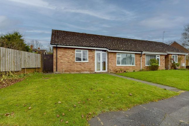 2 bedroom semi-detached bungalow for sale