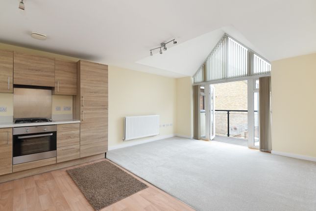 Nuthatch Drive, Finberry 2 bed coach house for sale