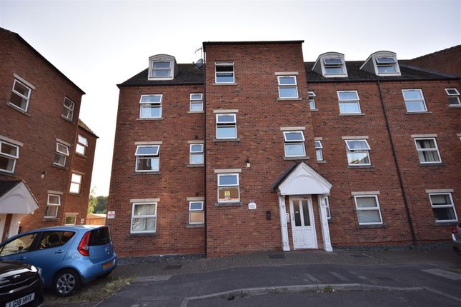 Willow Tree Close, Lincoln 2 bed apartment for sale