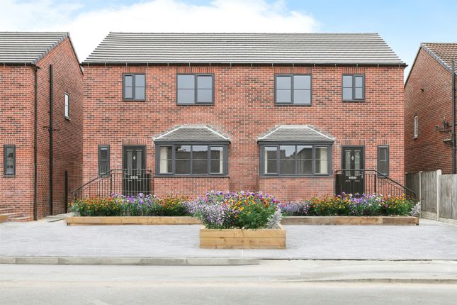 3 bedroom semi-detached house for sale