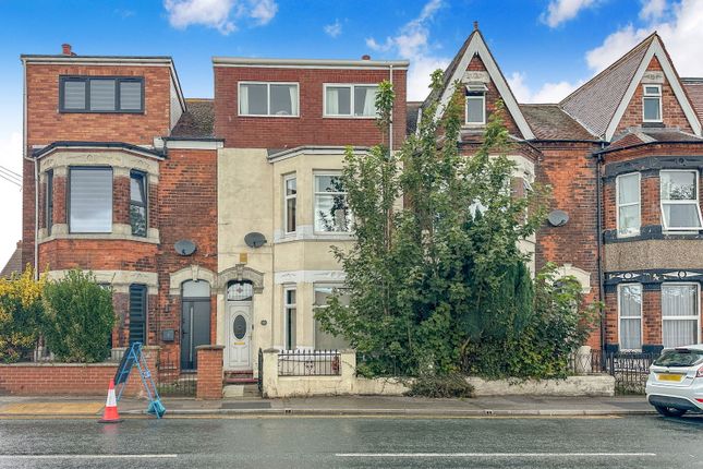 Hook Road, Goole DN14 4 bed terraced house for sale